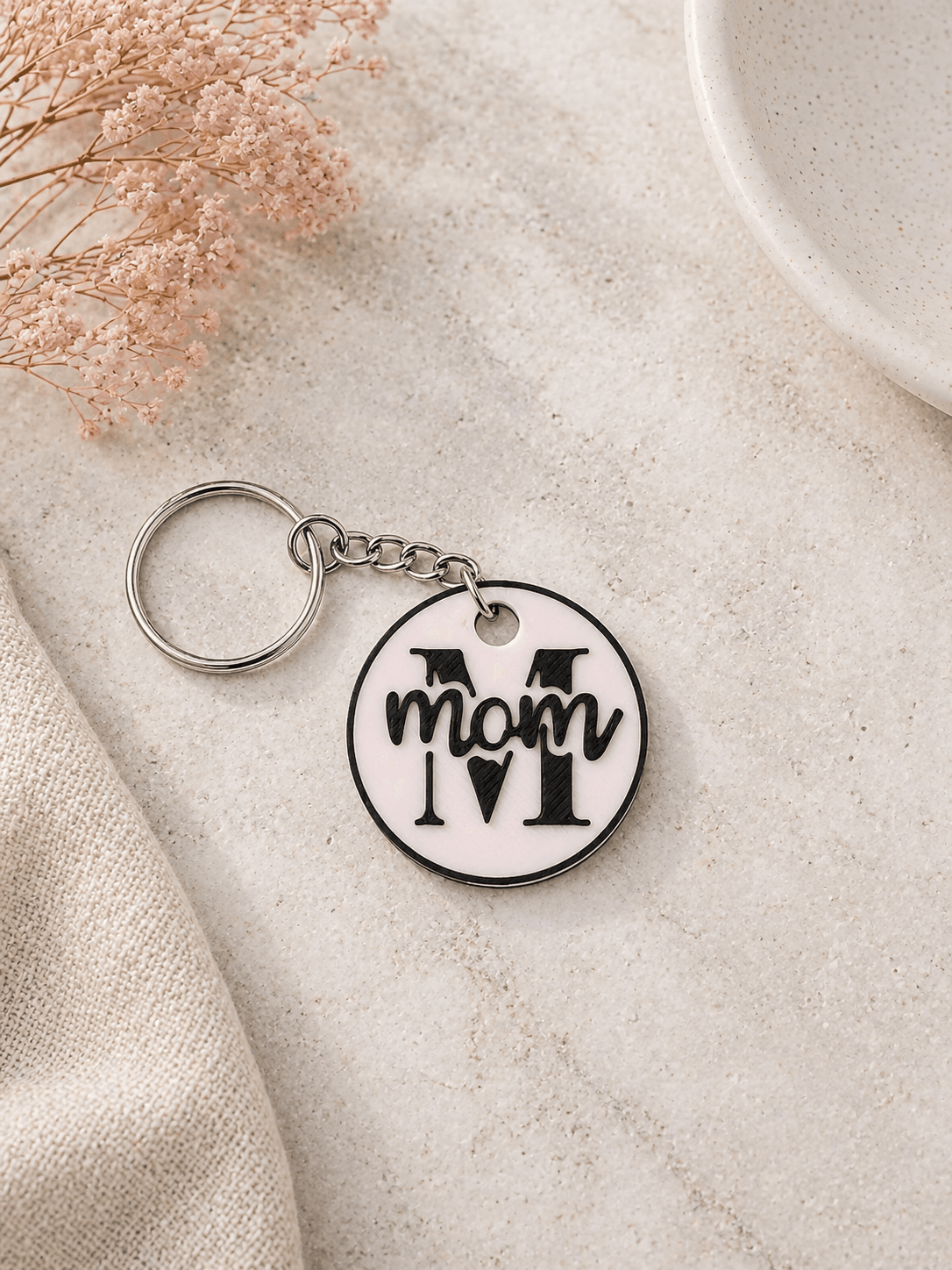 Ronde sleutelhanger M is voor Mom